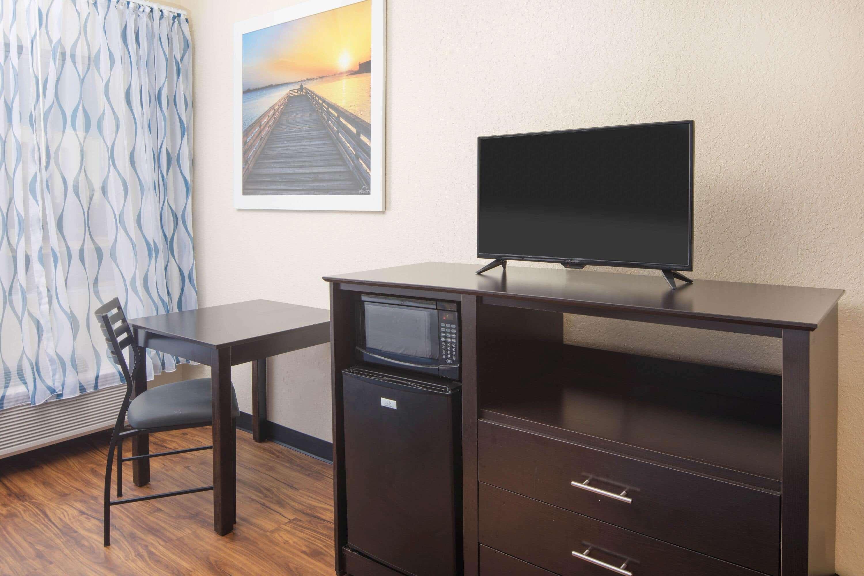 Days Inn By Wyndham Macon I-75 North Экстерьер фото